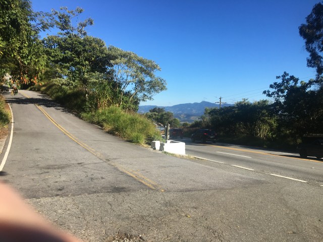 Serra Nova de Campos - Km 14 - Acesso "Via Hotel Toriba"