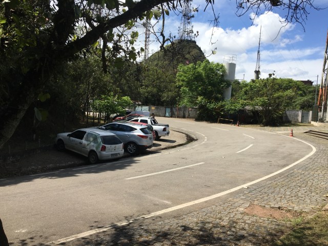 Alto do Pico do Jaraguá - Estacionamento